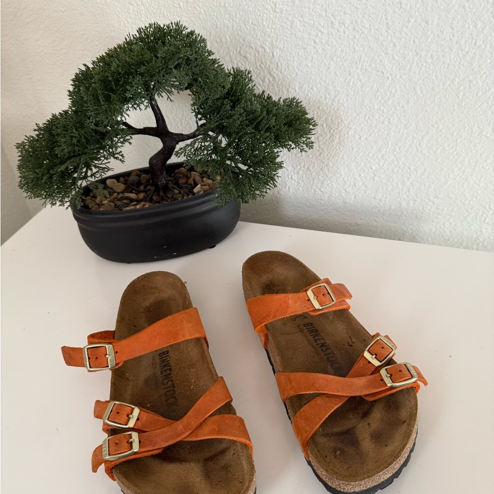 Birkenstock Women's Orange Sandals - Picture 1 of 4